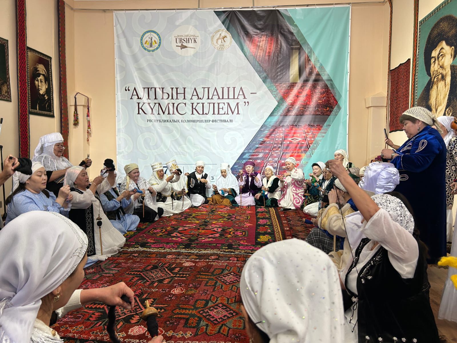 Read more about the article «Алтын алаша – күміс кілем» атты Республикалық қолөнершілер фестивалі