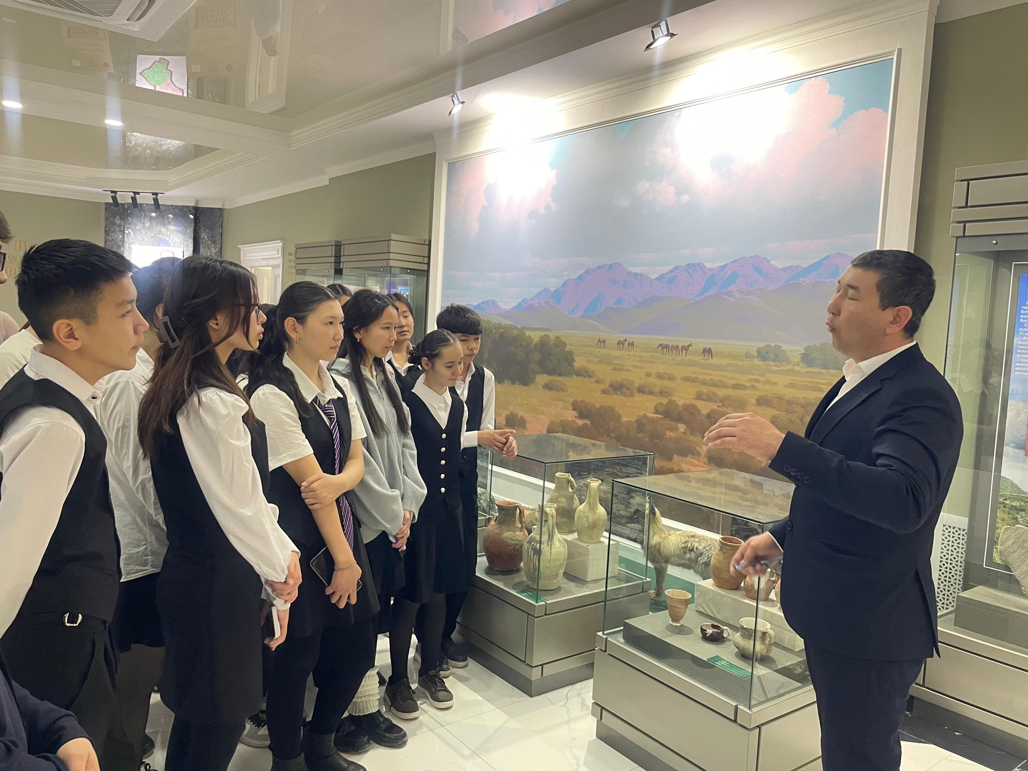 Read more about the article ОТЫРАР АЛҚАБЫНЫҢ ҚАЛАЛЫҚ МӘДЕНИЕТІ ЖӘНЕ ТАРИХИ-МӘДЕНИ МҰРАСЫ